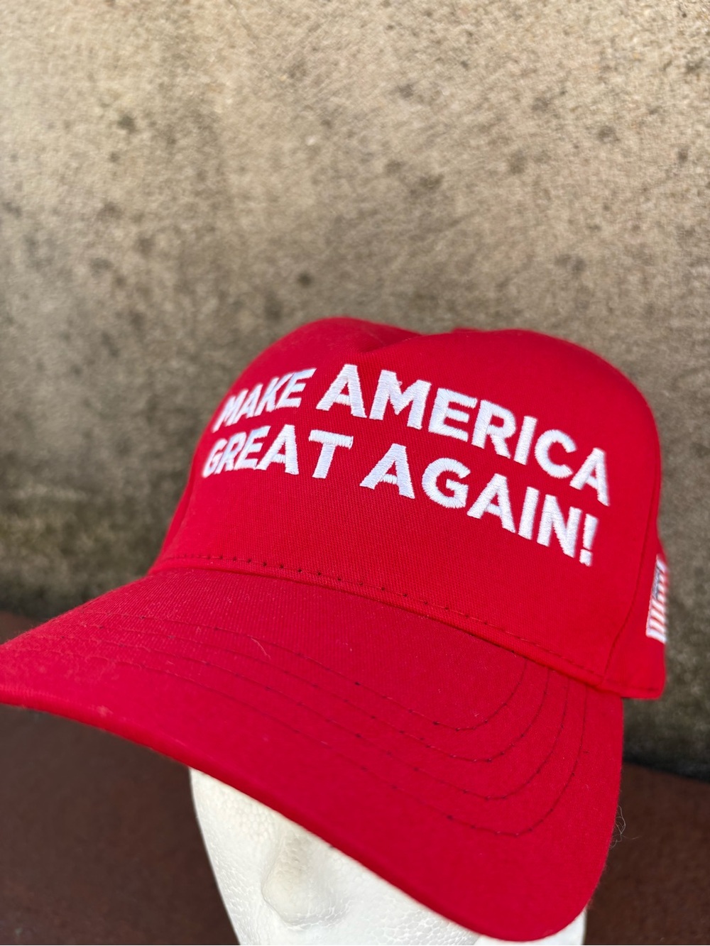 Trump 2024 Hat 47 MAGA Make America Great Again w/ Flag Baseball Cap red USA - Picture 2 of 5